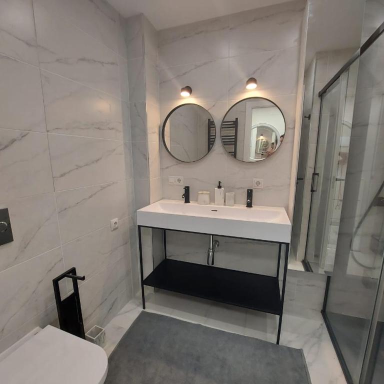 2 BR Beachfront apartment in Estepona, Malaga. - Apartamento de 2 dormitorios - 3