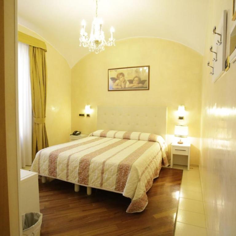 Hotel Vienna Ostenda e Ristorante il Danubio - Camera Matrimoniale - 2
