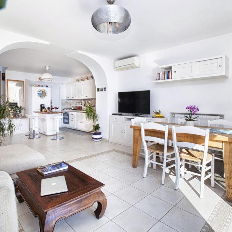 AMORE RENTALS - Casa Paradisea - Casa con 3 Camere da Letto - 52