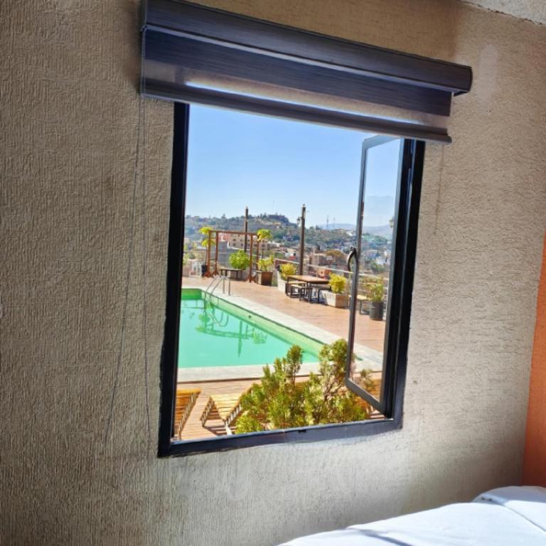 Hotel 1988 Guanajuato - Superior Twin Room - 5