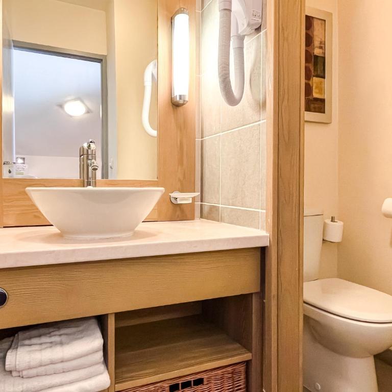 South facing 2-bed apartment with fireplace, Terrasses dEos - Appartement avec Vue sur la Montagne - 26