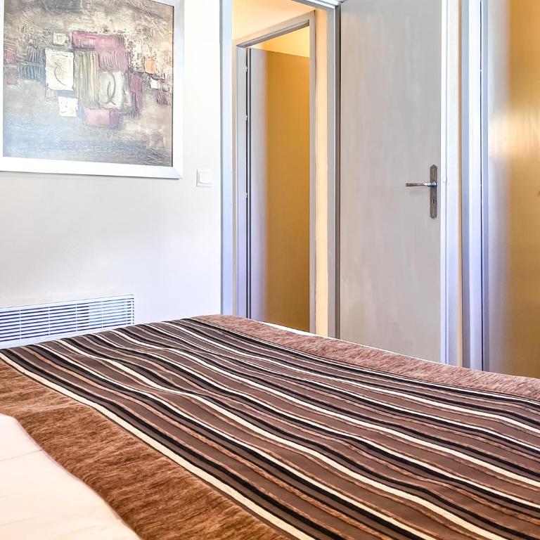 South facing 2-bed apartment with fireplace, Terrasses dEos - Appartement avec Vue sur la Montagne - 24