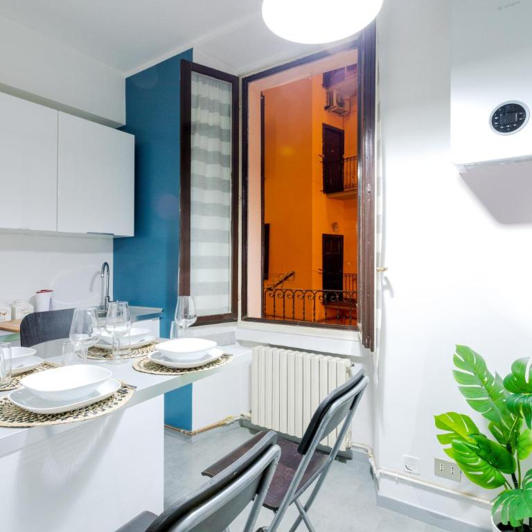 [Porta Venezia • Duomo] Wi-Fi • Netflix • Metro - One-Bedroom Apartment - 13