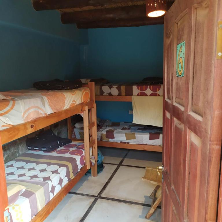 Tilcara Rustica Hostel - Habitación Compartida Mixta de 6 camas - 3