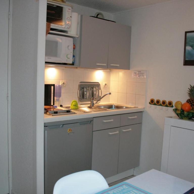 Maison de Vacances à La Tranche-sur-Mer avec Piscine, à 350m de la Plage, 4 Couchages - FR-1-22-170 - Holiday Home (4 Adults) - 12