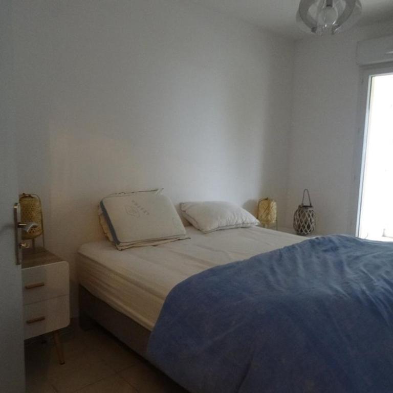 Appartement spacieux à Hyères avec piscine, climatisation et Wi-Fi - FR-1-335-156 - Apartment - 7
