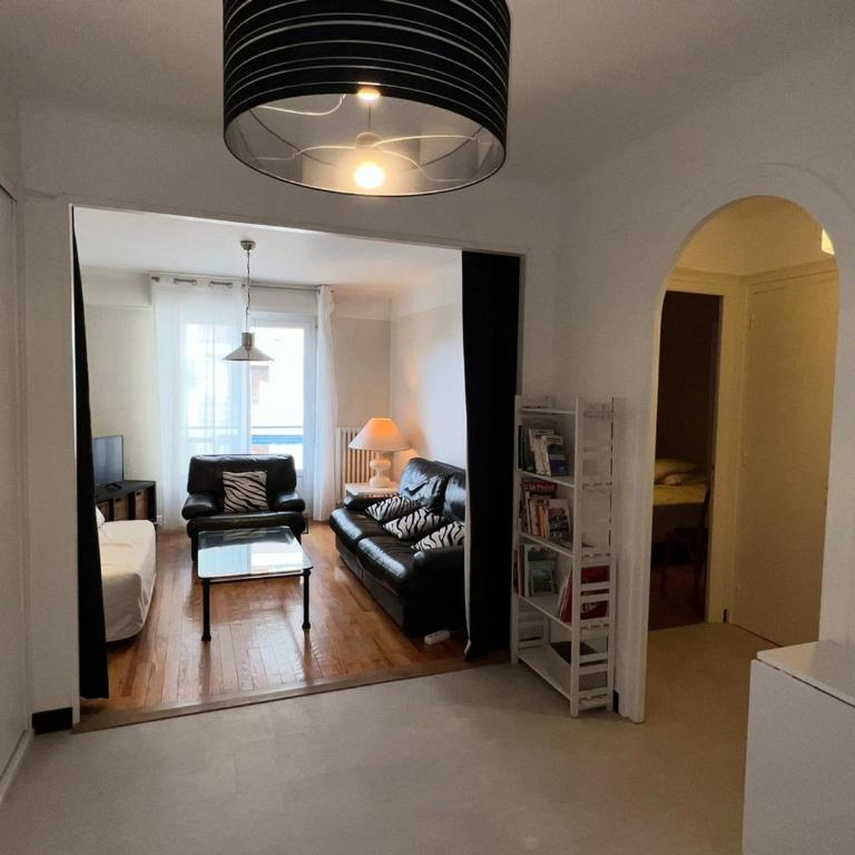 T3 Confortable Centre Aix-les-Bains, Parking, Animaux Adm. - FR-1-555-81 - Apartment - 6