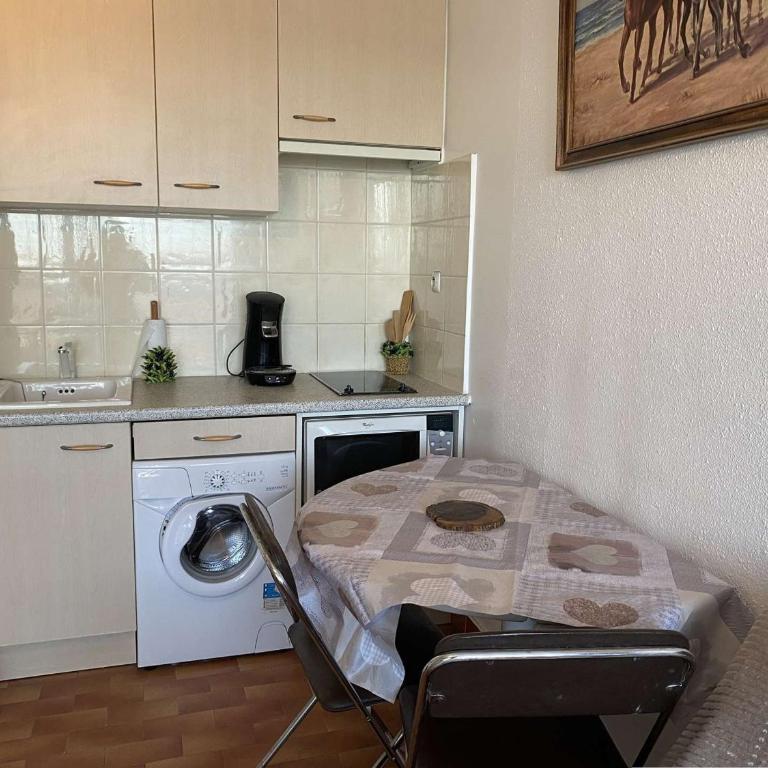 Studio cosy 4 pers, plage à pied, parking gratuit Port Camargue - FR-1-250-176 - Appartamento (4 Adulti) - 7