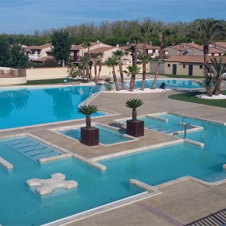 Agréable Maison clôturée climatisée DOMAINE TAMARIS, 3 chambres, 6 couchages, Wifi, Accès piscines payant, PORTIRAGNES PLAGE LRTAMV12 - Maison 3 Chambres - 17
