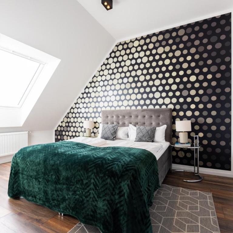 THE Penthouse at Eco Smart Apartments - Junior Penthouse with Balcony - 1