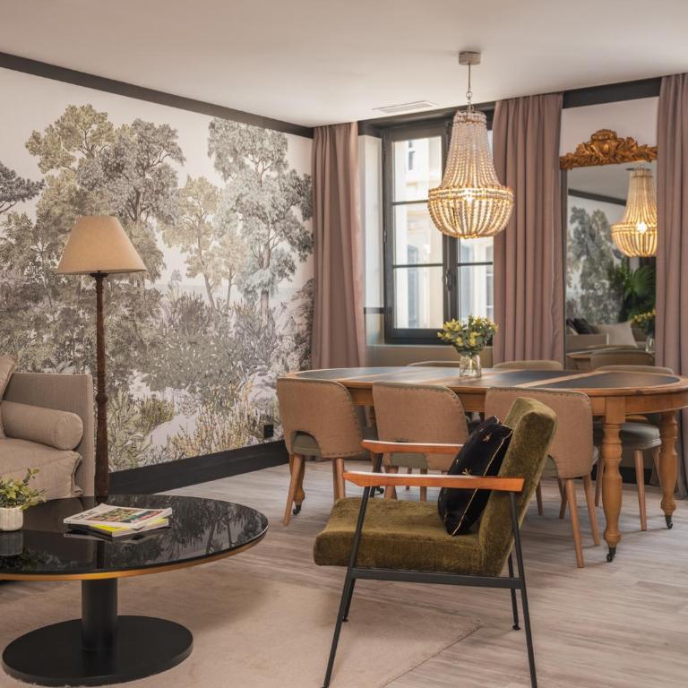 Maisons du Monde Hôtel & Suites - Marseille Vieux Port - Appartement 2 Chambres - 5