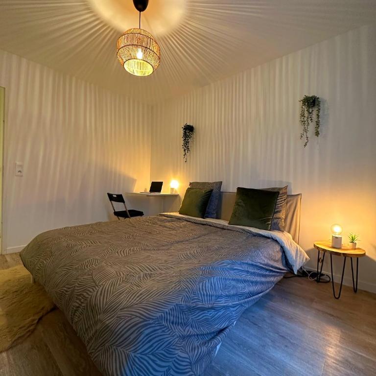 La plaine paisible - 15mn Paris 15mn Stade de France - Two-Bedroom Apartment - 16