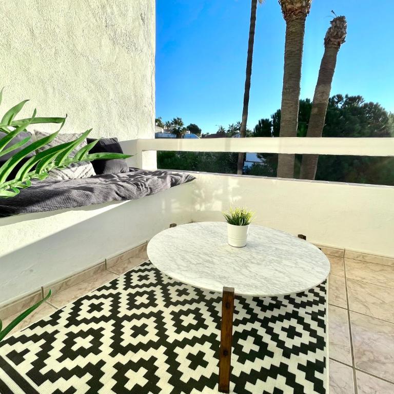 Riviera by the beach 2 bedroom Apartment - Apartamento de 2 dormitorios - 50