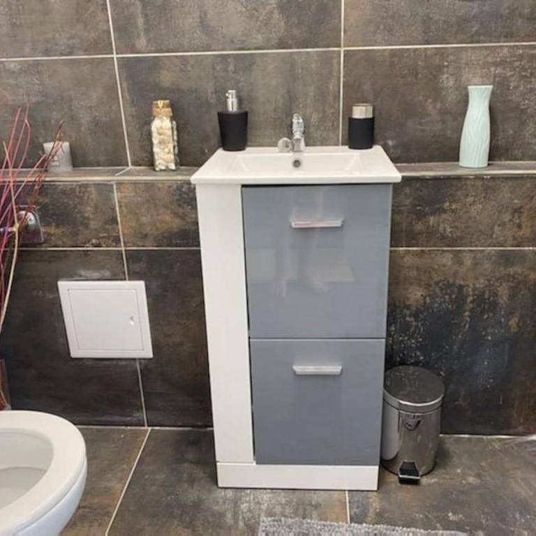 Au pied des gorges du blavet et à 20min des plages - Apartamento de 1 dormitorio - 13