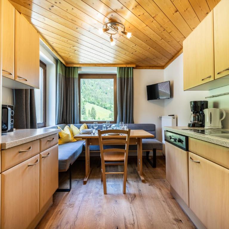 Appartement Angerhaus - Three-Bedroom Apartment - 1