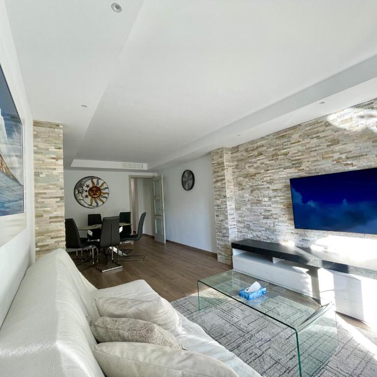Deluxe Center - Apartment - 12