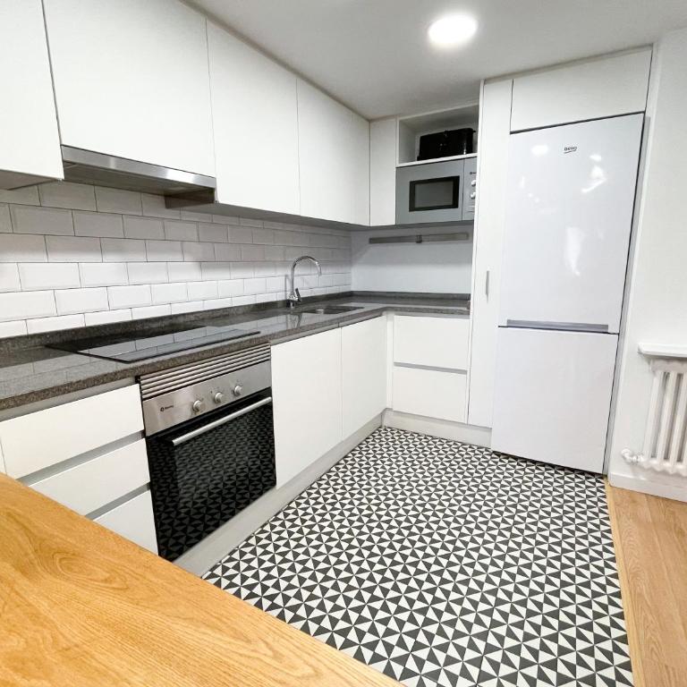 VTZ El Balcón a la Basílica III - en plena Plaza del Pilar! - Apartamento - 5