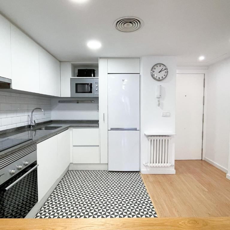 VTZ El Balcón a la Basílica III - en plena Plaza del Pilar! - Apartamento - 4