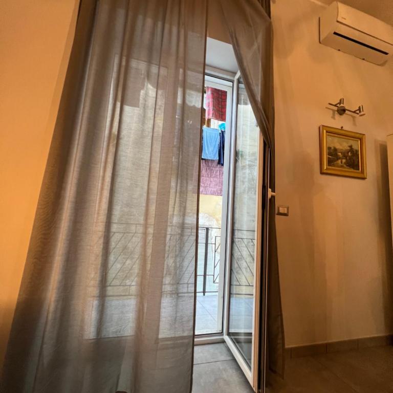 Casa D10S Napoli centro quartieri spagnoli - Two-Bedroom Apartment - 50