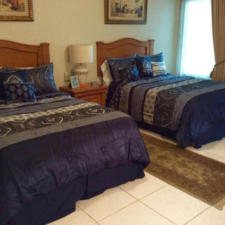 5 Star Playa Royale 2 Bedrooms on the 6th floor ask about our other PRR condos - Apartamento - 12