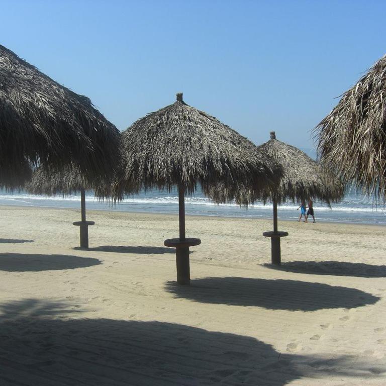 5 Star Playa Royale 2 Bedrooms on the 6th floor ask about our other PRR condos - Apartamento - 20