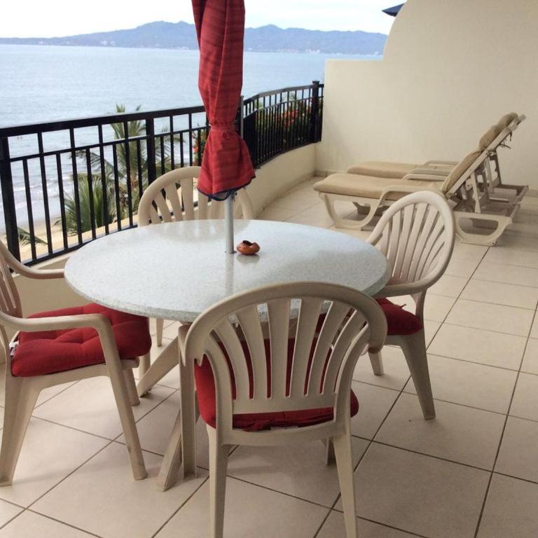 5 Star Playa Royale 2 Bedrooms on the 6th floor ask about our other PRR condos - Apartamento - 24
