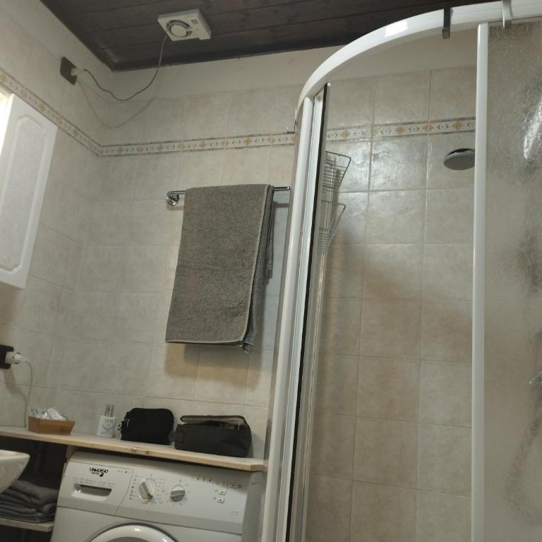 Mansarda Marmolada Canazei, parking, ski slopes 300m - Appartamento con 2 Camere da Letto - 31
