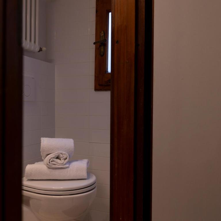 Chianti's Inn - One-Bedroom Apartment - 6