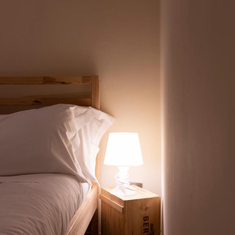 Chianti's Inn - One-Bedroom Apartment - 13
