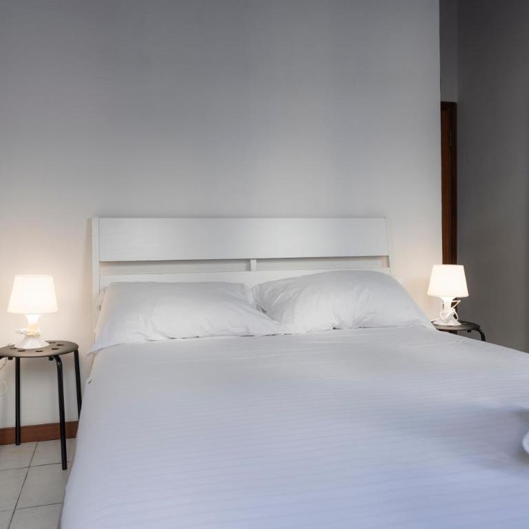 Chianti's Inn - Double Room - 9