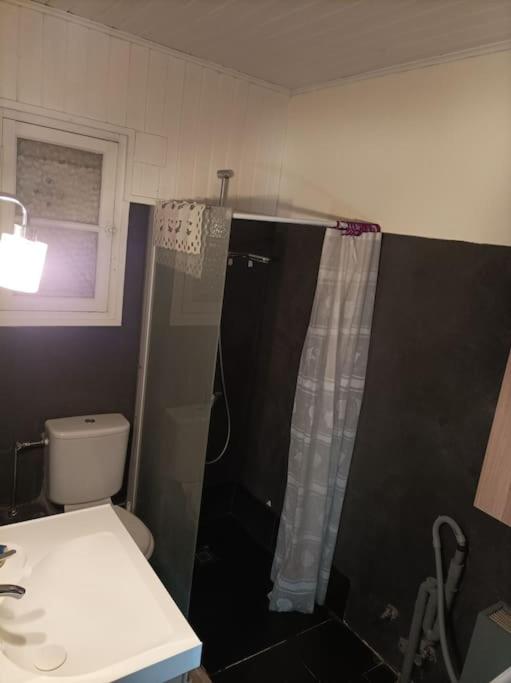 Joli 3 pièces au calme - Appartement 2 Chambres - 8