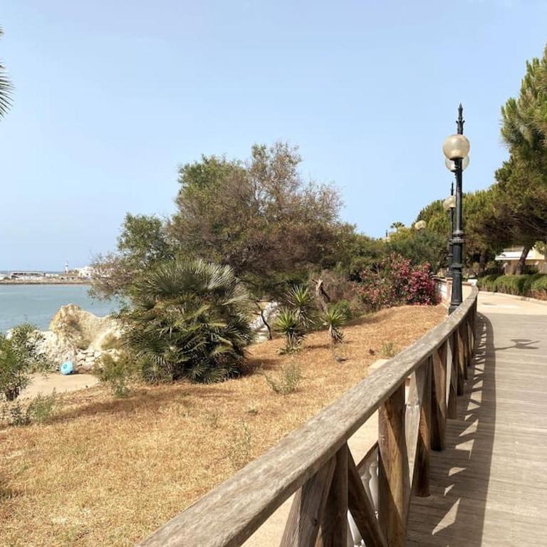 Apartamento a unos pasos de la Playa (Rota) - Apartamento de 3 dormitorios - 28