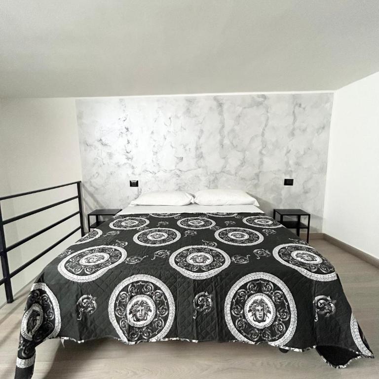 LUXURY HOME VALENTINO - Appartamentino su 2 Livelli - 23