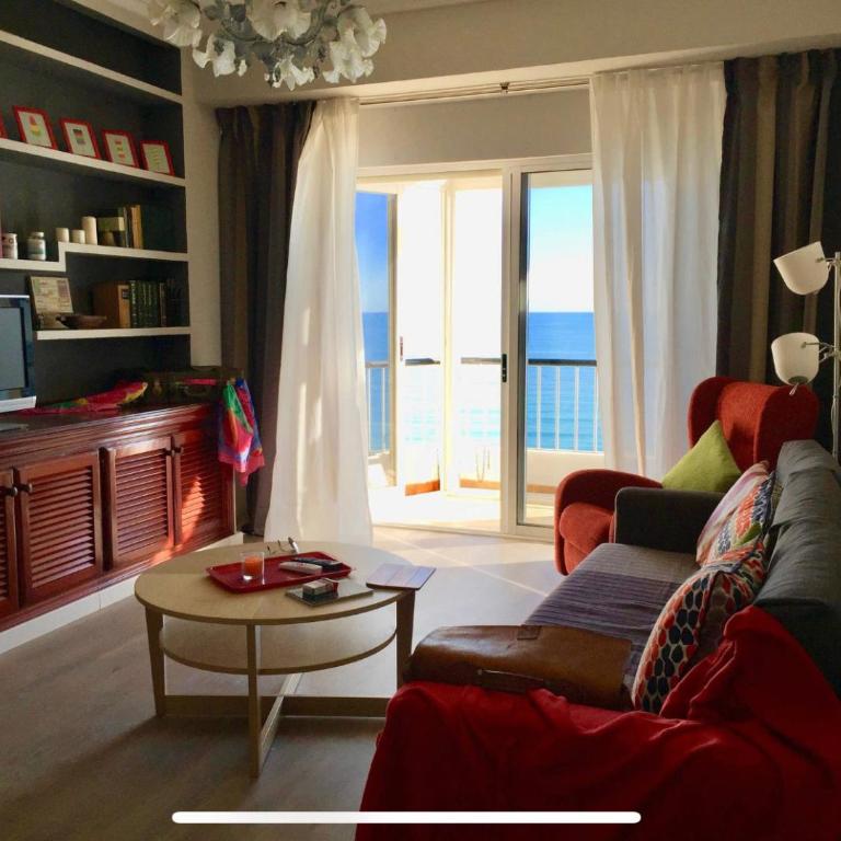 Apartment with Terrace and Sea View - Apartment with Sea View - 10