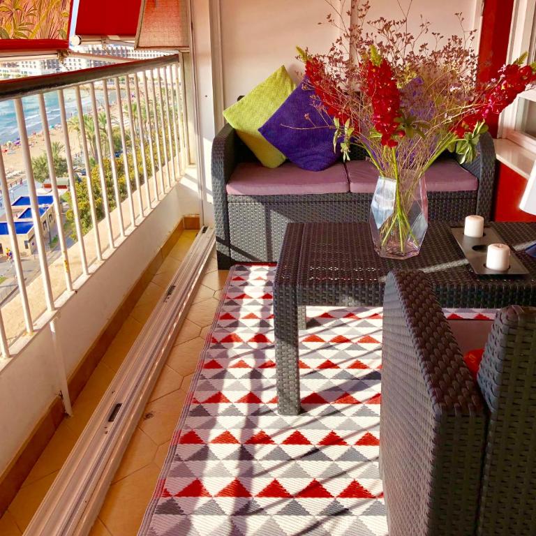 Apartment with Terrace and Sea View - Apartment with Sea View - 24