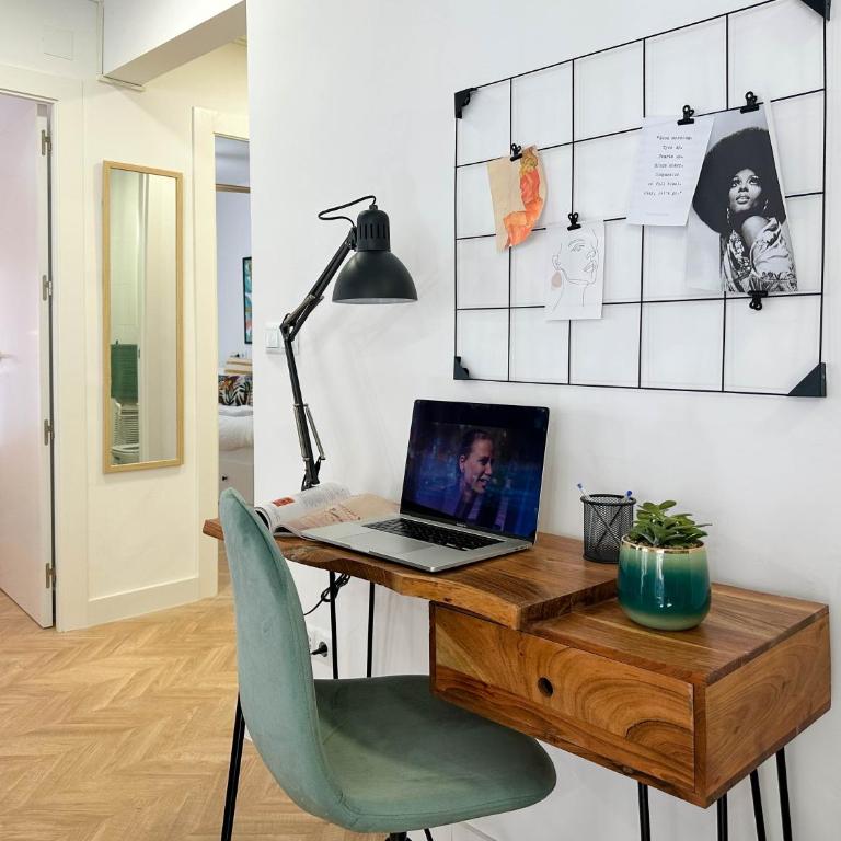 Elegante apartamento a unos pasos de la Rambla. - Two-Bedroom Apartment - 22