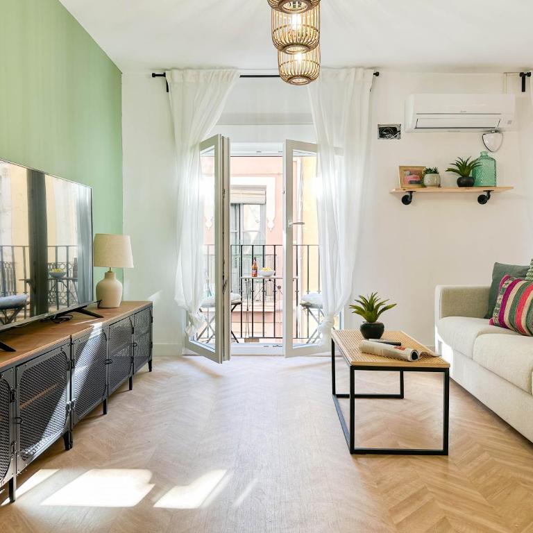 Elegante apartamento a unos pasos de la Rambla. - Two-Bedroom Apartment - 21