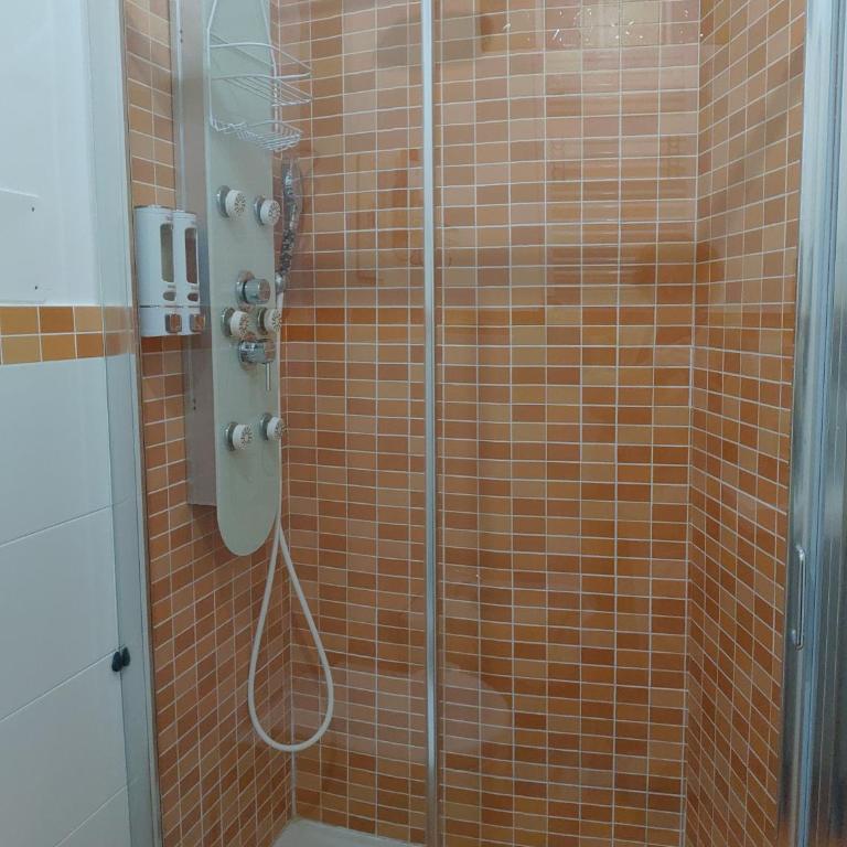 VentoVerde B&B - Camera Matrimoniale con Bagno Privato Esterno - 8