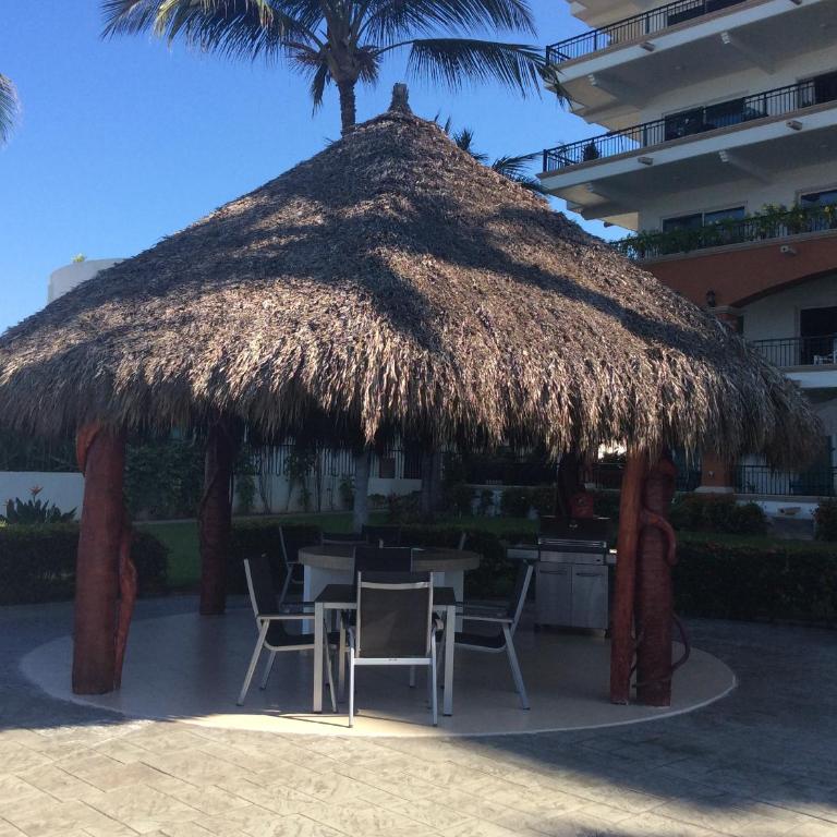 2 Br Five Star Playa Royale Residences Building - Apartamento - 21