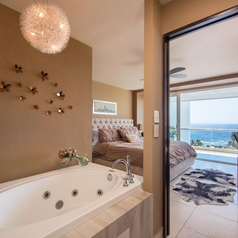 Modern- Renovated- Breathtaking 6th Floor- 3 Bedrooms Villa Magna - Apartamento - 32