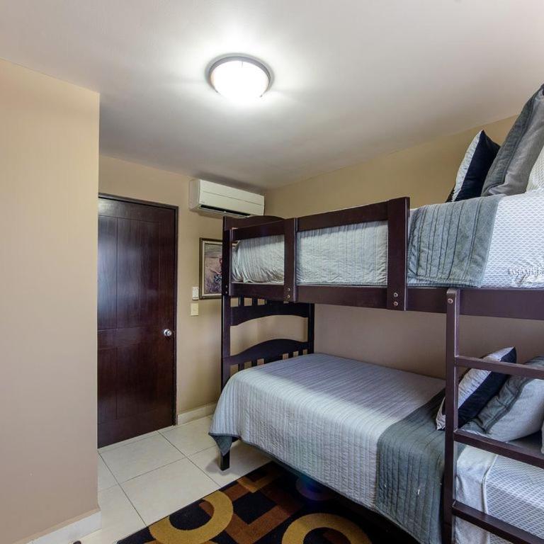 Modern- Renovated- Breathtaking 6th Floor- 3 Bedrooms Villa Magna - Apartamento - 39