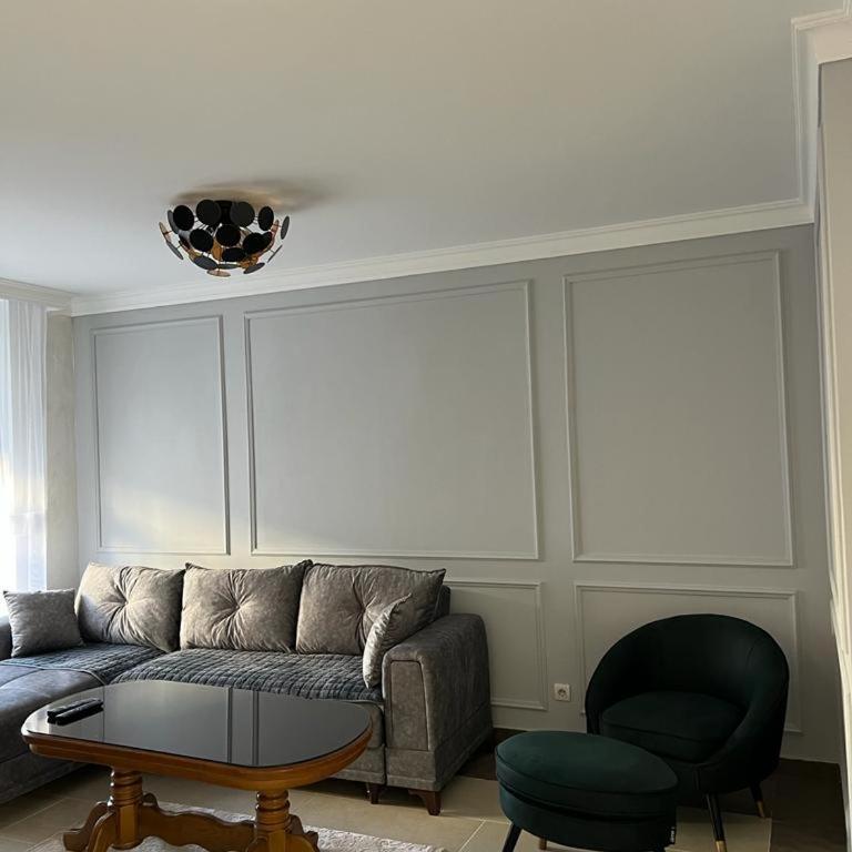 Stepa - One-Bedroom Apartment - 3