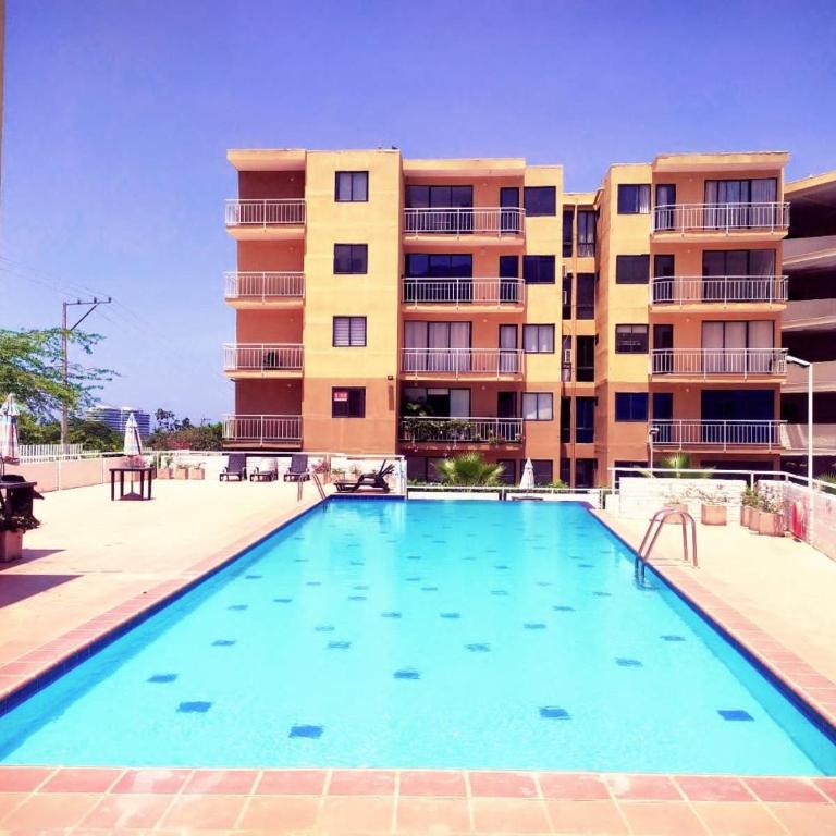 HERMOSO Apartamento con piscina y cerca a PLAYA. - Two-Bedroom Apartment - 1