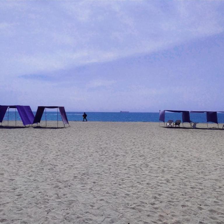 HERMOSO Apartamento con piscina y cerca a PLAYA. - Two-Bedroom Apartment - 6