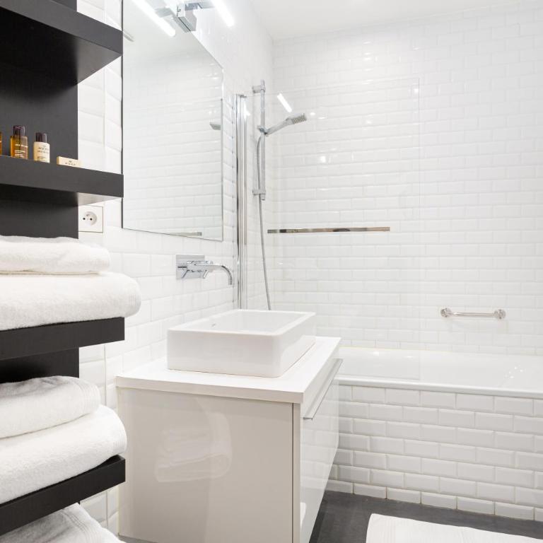 Spacious 90sqm - Zen Latin District - Notre-Dame - Appartement 3 Chambres - 1