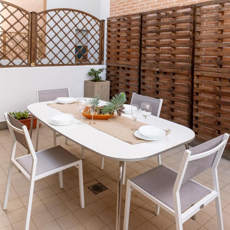 LOFT con Terrazzo - 3 min dalle Autostrade By followgreenhouserome - Apartment mit 1 Schlafzimmer - 10