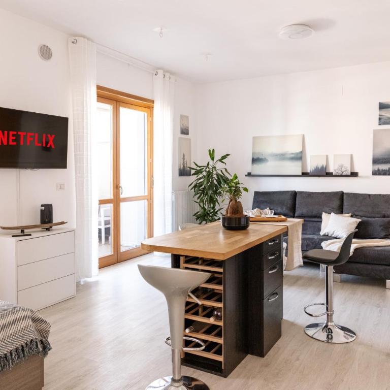 LOFT con Terrazzo - 3 min dalle Autostrade By followgreenhouserome - Apartment mit 1 Schlafzimmer - 15