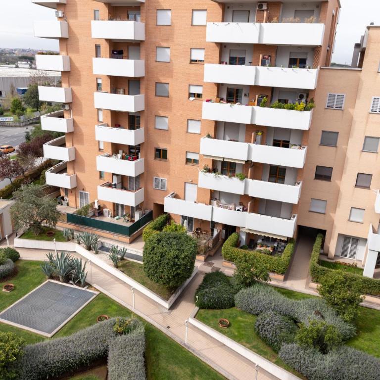 LOFT con Terrazzo - 3 min dalle Autostrade By followgreenhouserome - Apartment mit 1 Schlafzimmer - 24