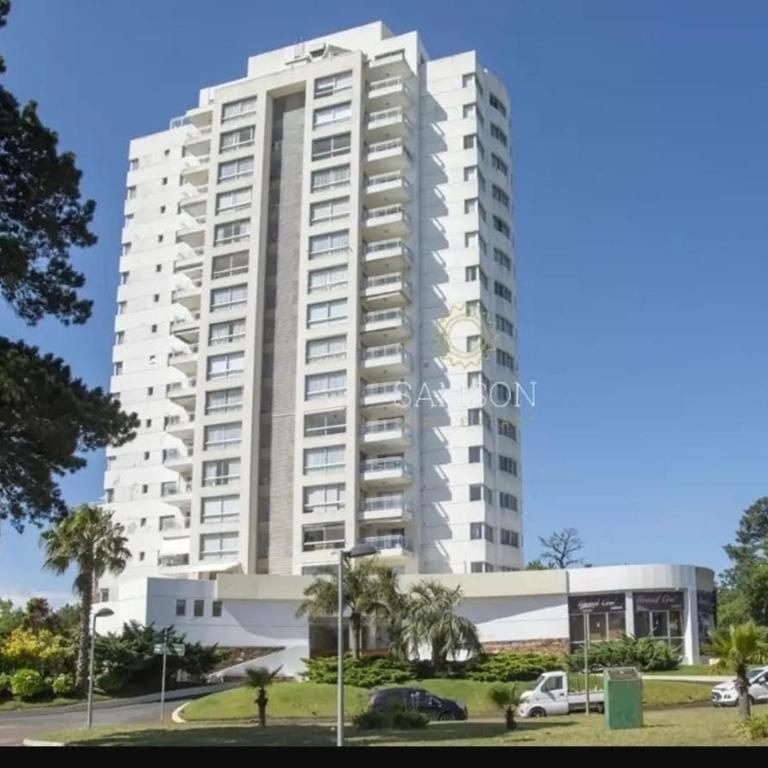 Torre Amadeus 203 - Apartamento de 2 dormitorios - 11