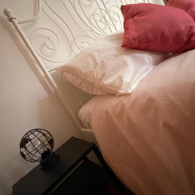 Il B&B dei viaggiatori - Camera Matrimoniale con Bagno Privato Esterno - 5